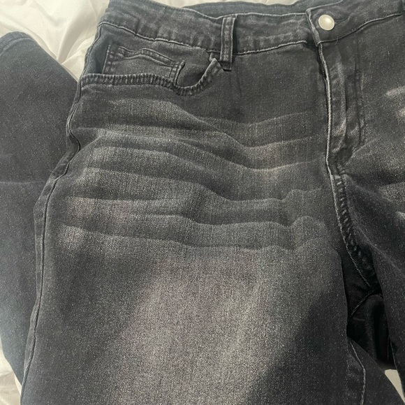 SHEIN Black Denim Jeans 2XL - Picture 3 of 4